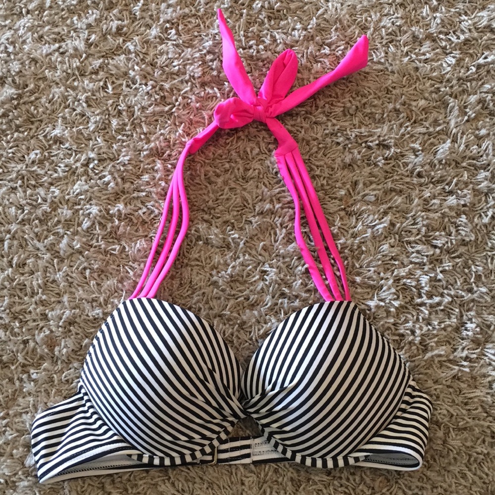Women’s bikini top
